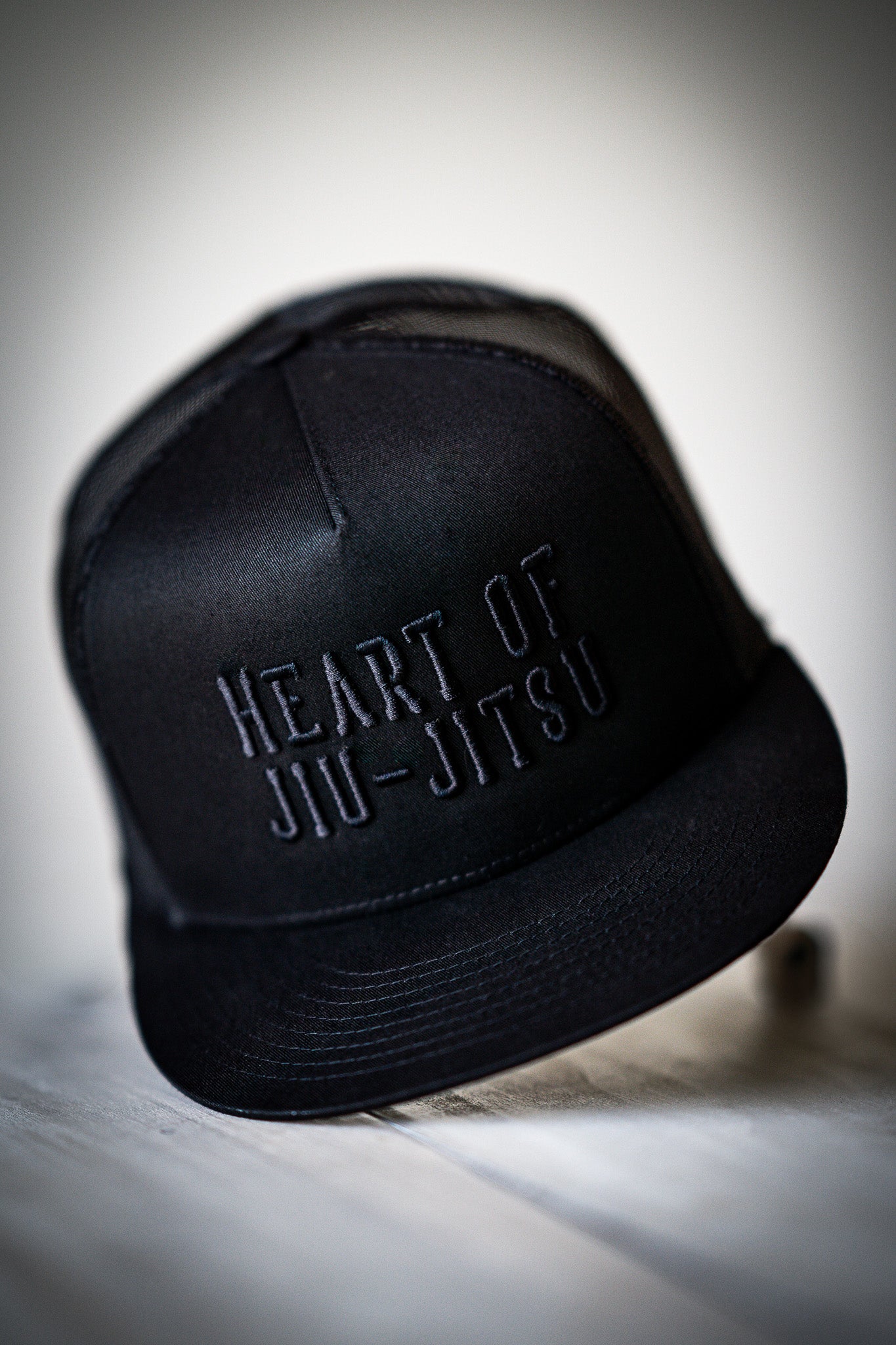 HEART OF JIU-JITSU Snapback – Black on Black